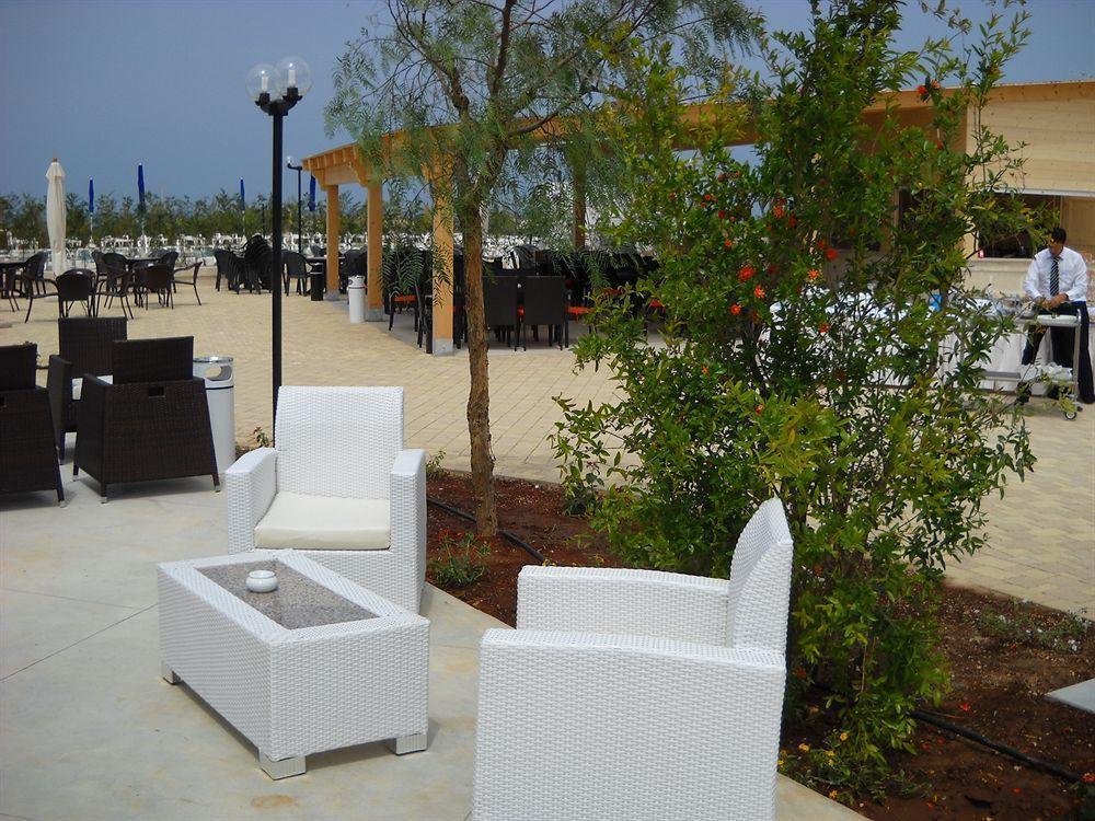 Torre Guaceto Resort Carovigno Exterior photo