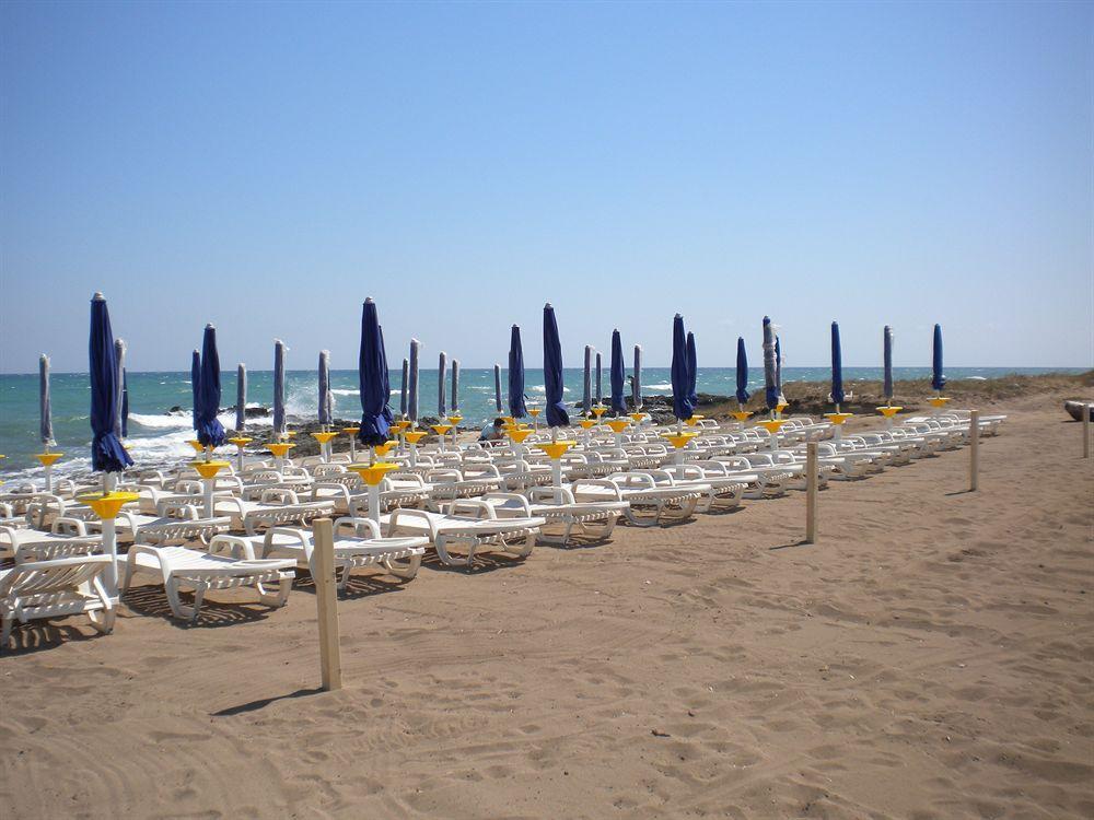 Torre Guaceto Resort Carovigno Exterior photo