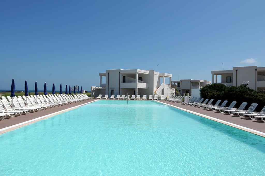 Torre Guaceto Resort Carovigno Exterior photo