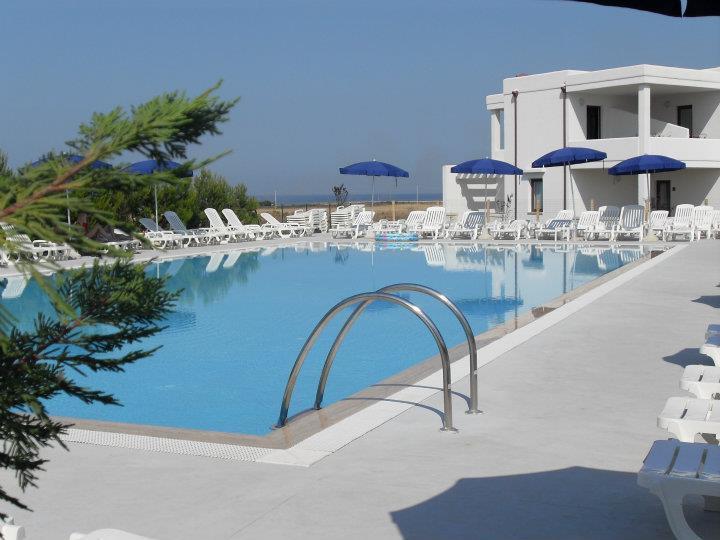Torre Guaceto Resort Carovigno Exterior photo